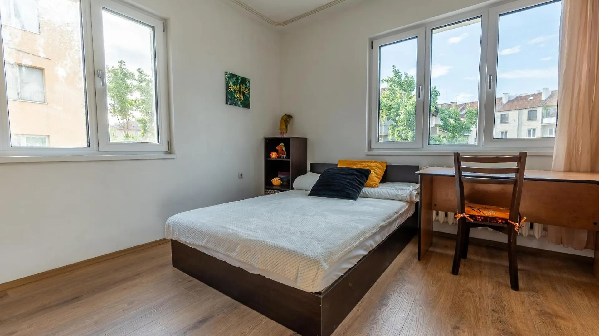 Apartment 3-Br Central Residence Sofia